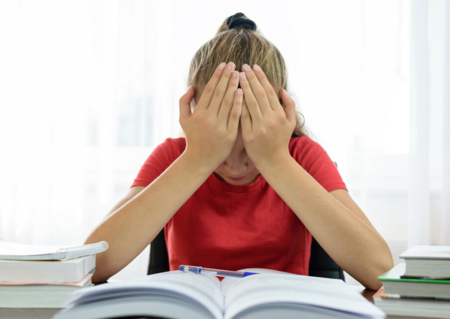 Burn-out scolaire : “on est encore au début de la reconnaissance de ce phénomène”