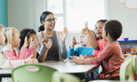 Orienter les élèves dès la maternelle : « mes propos n’étaient pas clairs » (E. Borne)