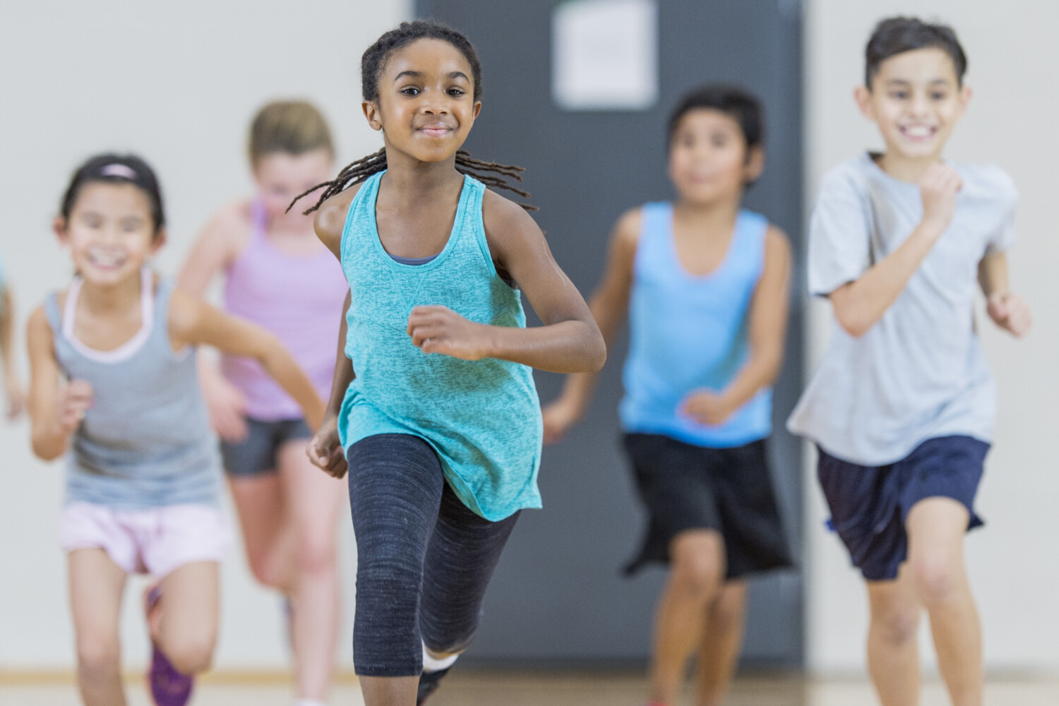 Une évaluation de sport à l’entrée en 6e mise en place par Elisabeth Borne Jogging