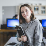 Études : le milieu social des élèves joue davantage que leurs capacités scolaires dans leurs ambitions