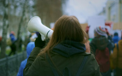 18 septembre : dans le secondaire, 16,78 % d’enseignants grévistes selon le ministère, 45 % des personnels pour les syndicats