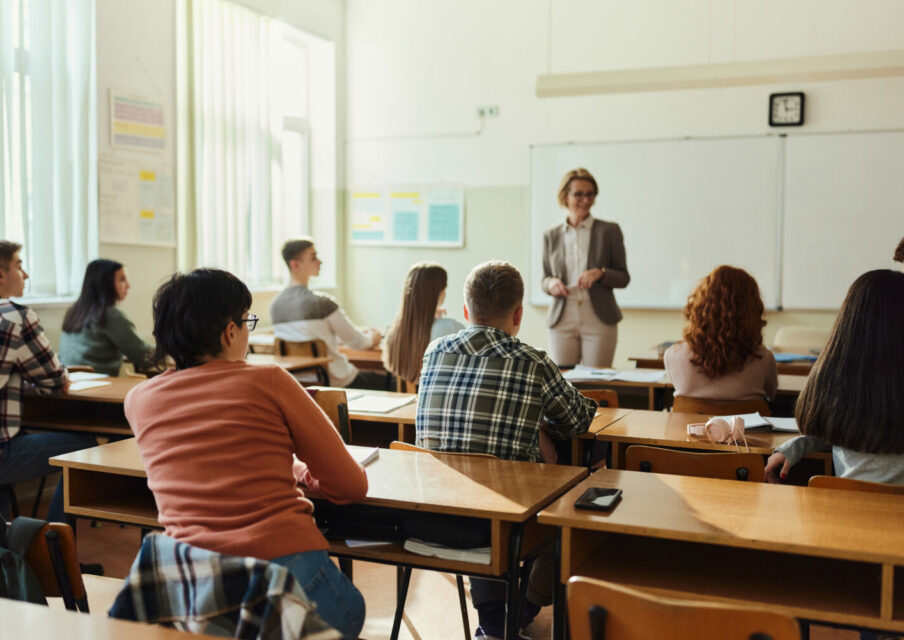 Les atteintes à la laïcité à l’école ont baissé de 35% en 2024-2025 (E. Geffray)