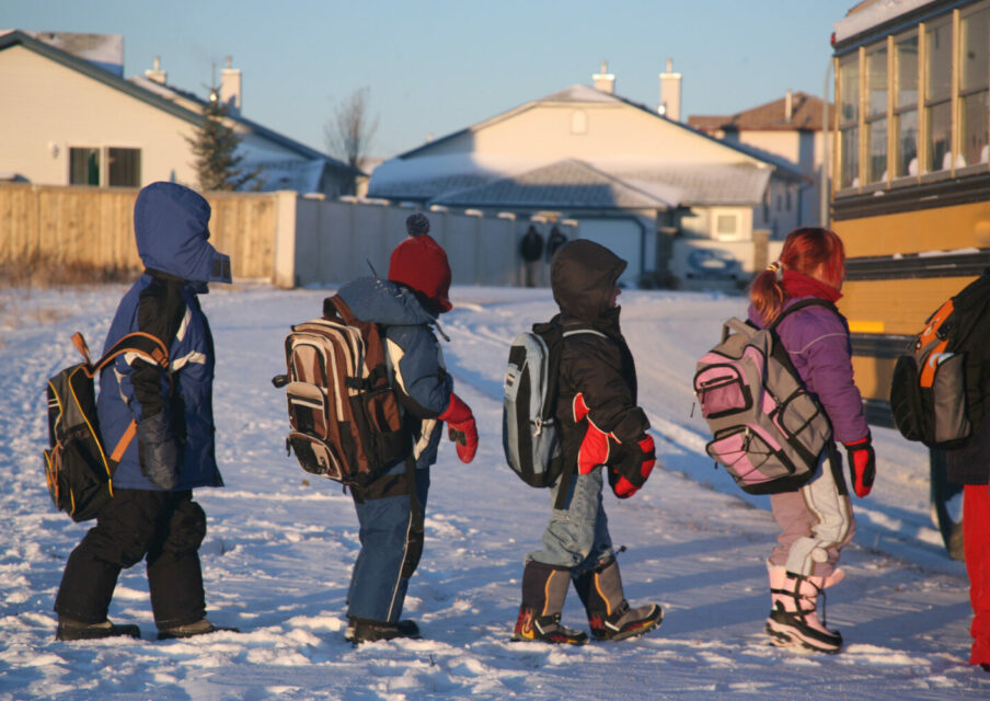 Neige : que faire si un enseignant ne peut se rendre à l’école ?