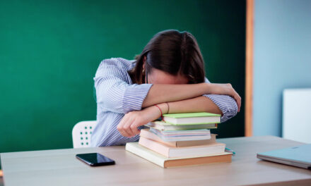 « Professeure depuis 20 ans, j&rsquo;ai demandé un mi-temps pour l&rsquo;année prochaine »