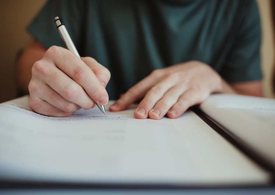 Le projet de questionnaire sur les violences sexistes et sexuelles va être modifié par le ministère de l&rsquo;Education