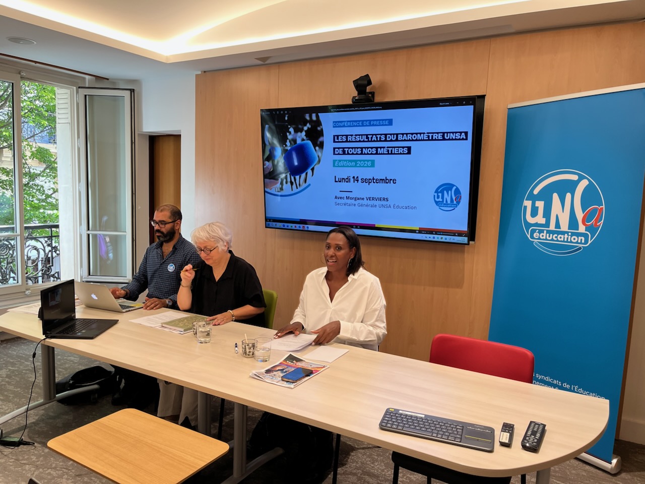 Baromètre UNSA des métiers de l&rsquo;éducation 2026 : « des choix politiques ont abîmé un système »